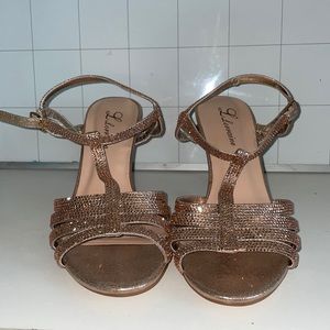 8.5 rose gold heels